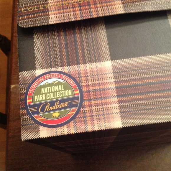 Cole Haan Pendleton American Classic Chukka Boots - 11M - New in Box - Picture 13 of 15